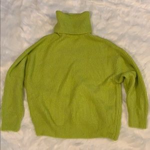 ZARA Popluar Turtleneck Sweater